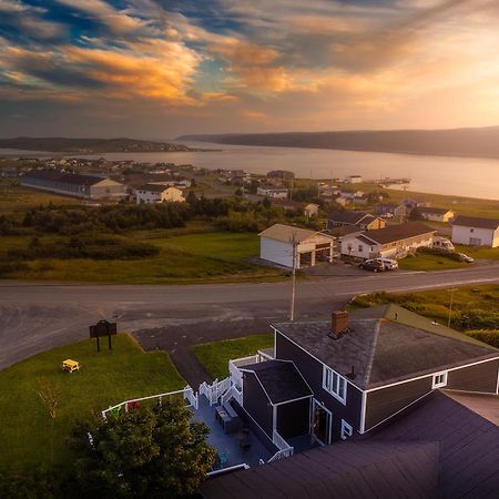 Edge Of The Avalon Inn Trepassey ภายนอก รูปภาพ