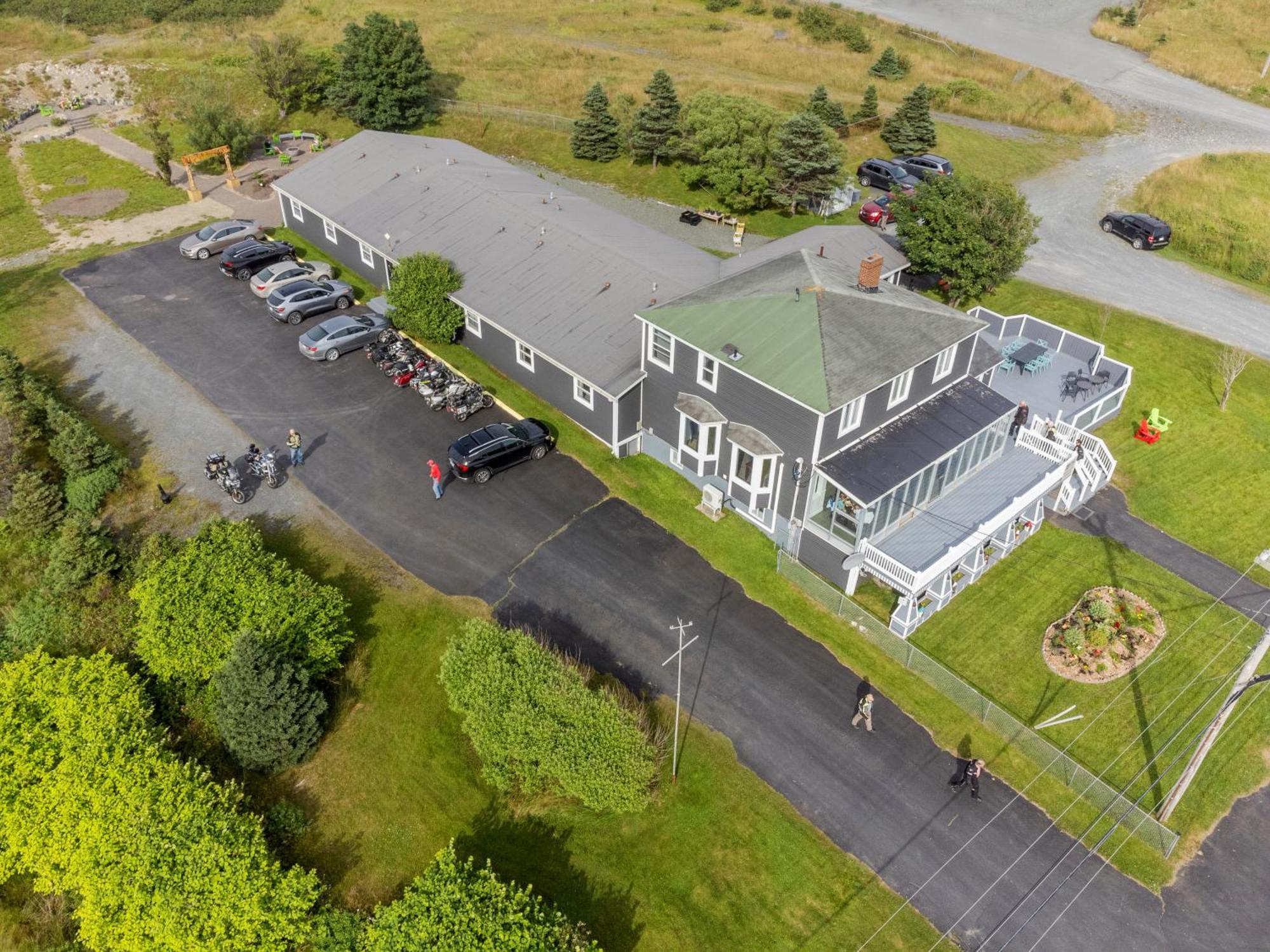 Edge Of The Avalon Inn Trepassey ภายนอก รูปภาพ