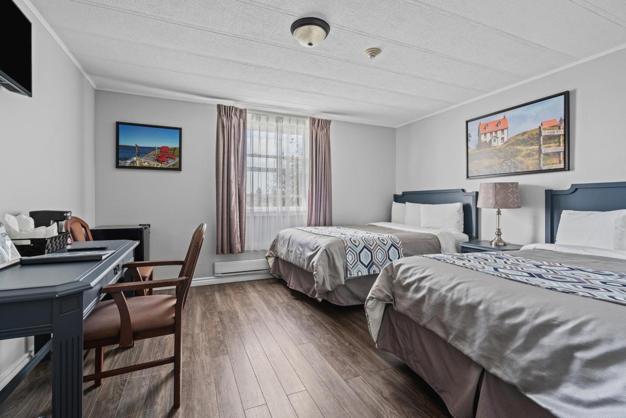 Edge Of The Avalon Inn Trepassey ภายนอก รูปภาพ